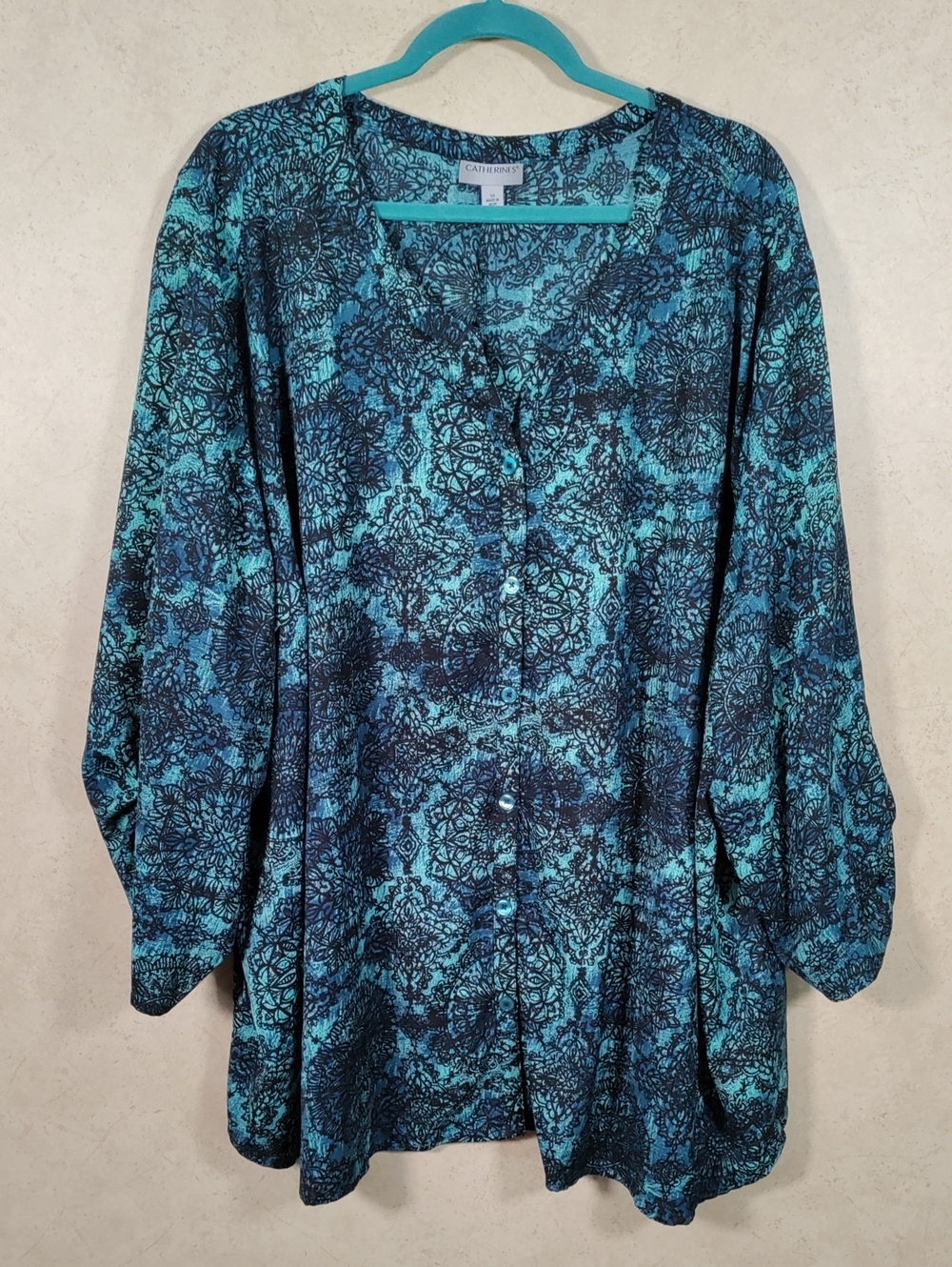 H142 Catherines Teal and Mint Printed Button-Front Women’s Top 5X